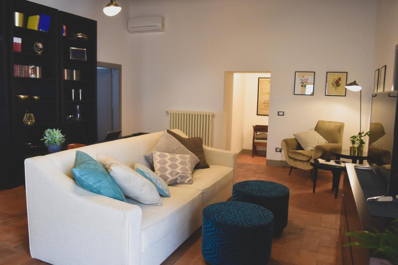 Del Giglio'S Luxury Apartment In Piazza Della Signoria فلورنس المظهر الخارجي الصورة