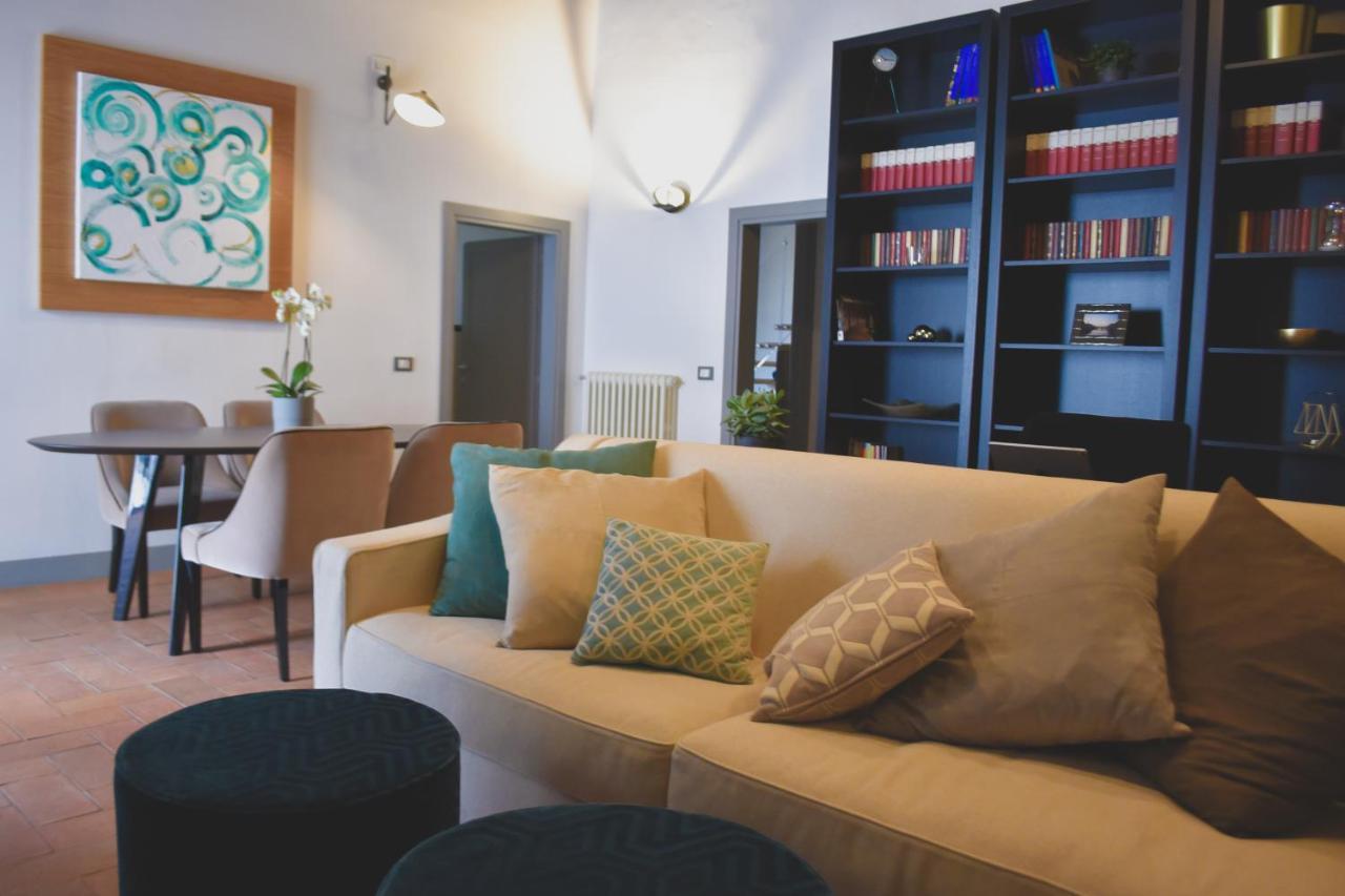 Del Giglio'S Luxury Apartment In Piazza Della Signoria فلورنس المظهر الخارجي الصورة