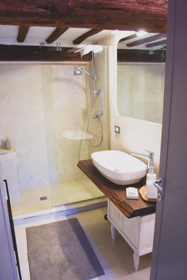Del Giglio'S Luxury Apartment In Piazza Della Signoria فلورنس المظهر الخارجي الصورة